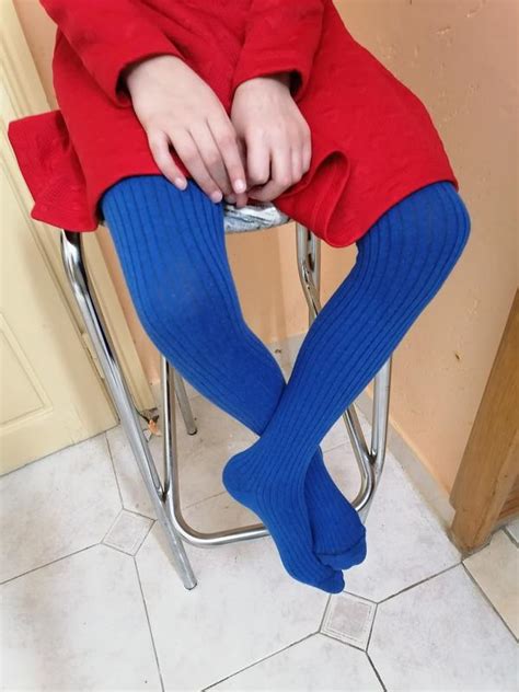 Фото девушки в хб колготках рубчик