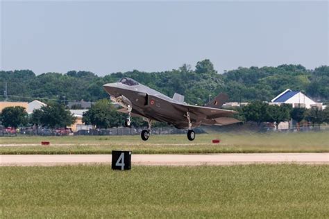 比利時f 35a完成首飛 空防戰力揭新頁 國際 比利時f 35a完成首飛 空防戰力揭新頁 青年日報