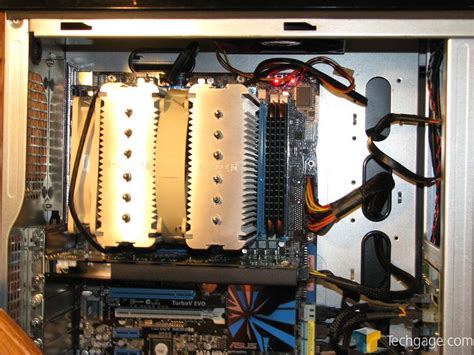 Techgage Image - Noctua NH-D14 CPU Cooler