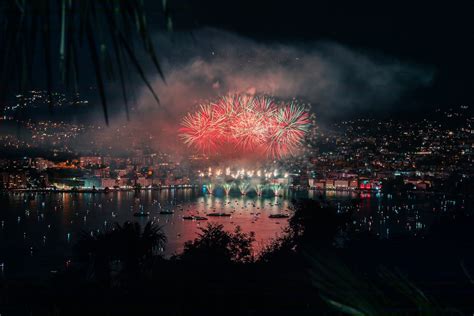 Fireworks and Smoke on Dark Sky · Free Stock Photo