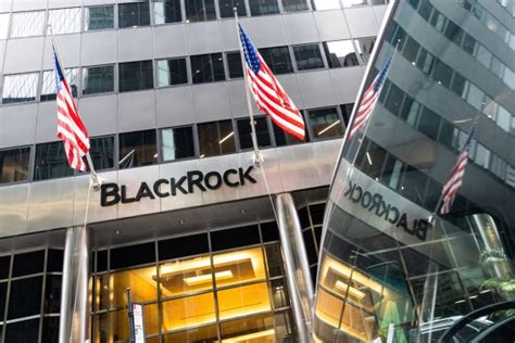 Blackrock Alcanza Marca R Cord De Us Billones En Activos Bajo