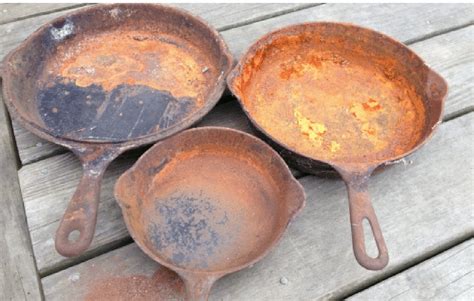 Restore Old Cast Iron Skillet