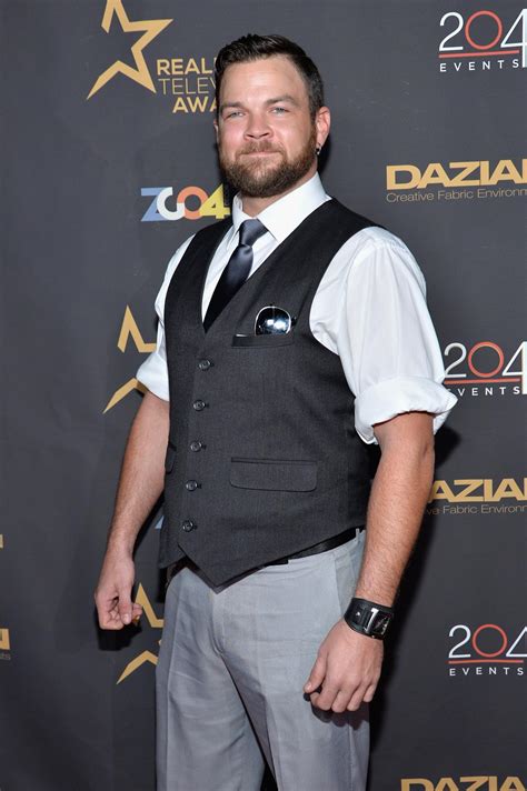 Horror Story For Naked And Afraid XL Contestant Who Got Leech Stuck To His Man Goods Video