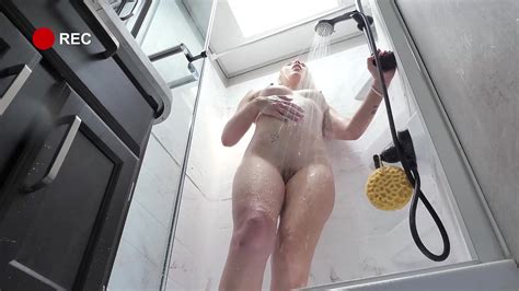 I Always Get So Horny Riding My Stepbros Cock XNXX