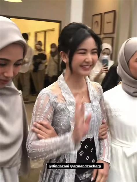 Momen Lamaran Adinda Azani Dan Armand Zachary Digelar Di Hari