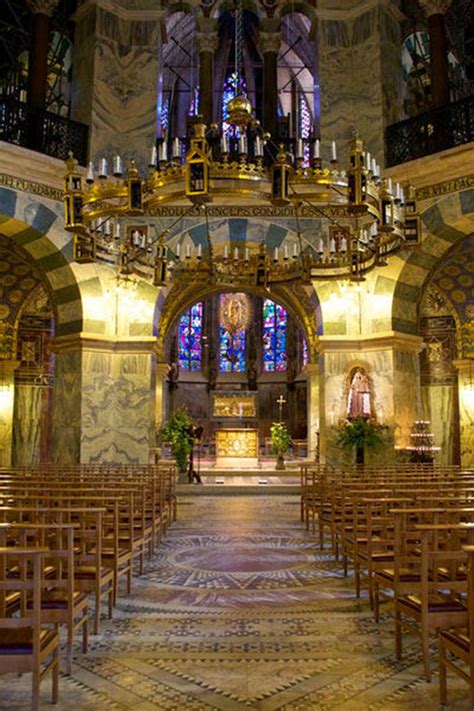 Aachen Cathedral: Great cathedral with historical, architectural and ...