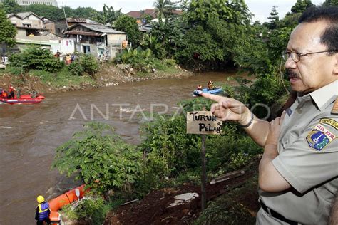 Latihan Penanggulangan Bencana Antara Foto