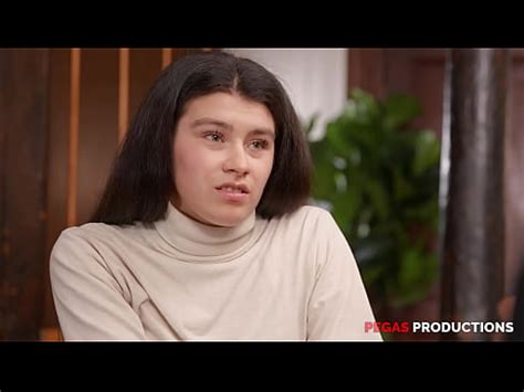 Pegas Productions Une vierge se fait péter le cul par le curé XVIDEOS
