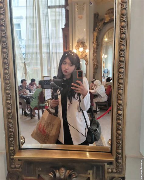 Jinnytty Nude OnlyFans Leaks Fappening FappeningBook