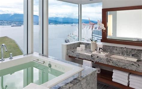 14 Stunning Waterfront Hotels in Vancouver (2024)