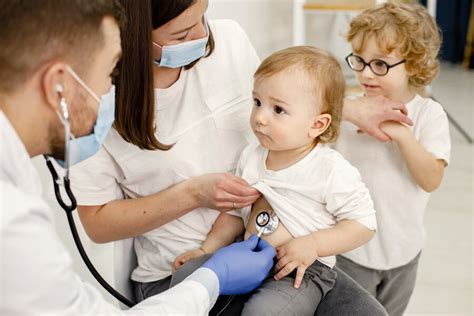 Saiba como proteger as crianças contra doenças respiratórias no outono