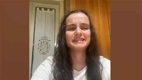 Mie Foto Sui Muri In Citt Sto Vivendo Un Inferno La Enne Vittima Di Revenge Porn A Foggia