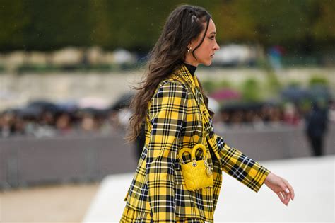 89 Imágenes De Réplica La Tendencia Punk 10 Piezas Elegantes En Las Que Invertir Vogue Francia