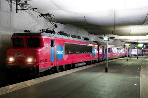 PHOTOS Découvrez le design des nouveaux trains Ouigo dévoilé à Paris