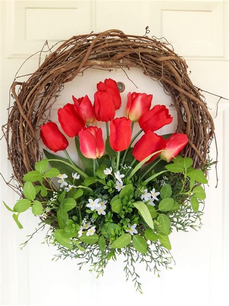 How To Make A Spring Tulip Wreath Easy Diy Artofit