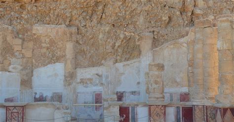 Lower Terrace Of Herod S Northern Palace Masada Illustration World