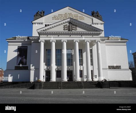 City Theatre In Duisburg Stock Photo Alamy