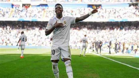 Ligue Des Champions Tout Le Monde Sincline Devant Vinicius Jr Benin