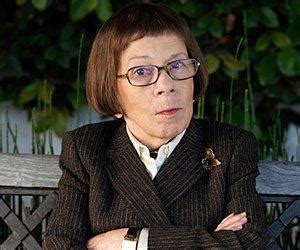 List of 26 Linda Hunt Movies, Ranked Best to Worst