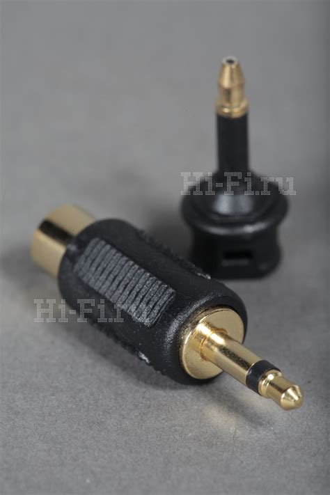 Hi-Fi в кармане. Портативный ЦАП / усилитель для наушников FiiO E17 Alpen