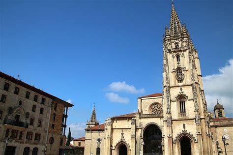 Oviedo Cathedral | Attractions in Oviedo City, Spain