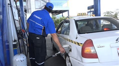 Más de 20 mil taxistas beneficiados con subsidio de combustibles en