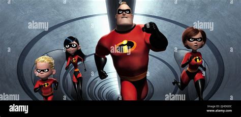 DASH, VIOLET PARR, MR. INCREDIBLE, ELASTIGIRL, THE INCREDIBLES, 2004 ...