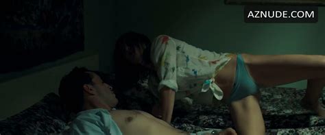 PREMIERES VACANCES NUDE SCENES AZNude