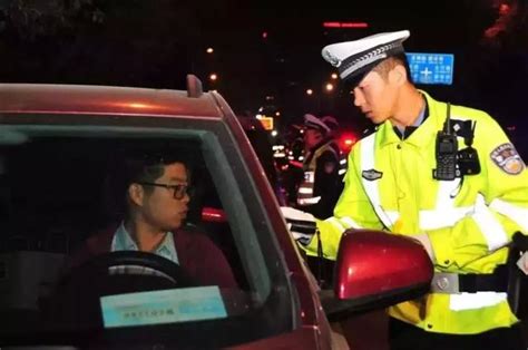 喝酒后多久可以开车？别被抓的时候才后悔不知道 酒精 代谢 酒驾 新浪新闻