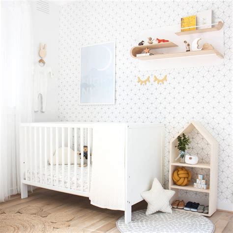 Nursery Wallpaper Ideas To Stimulate Your Baby's Imagination