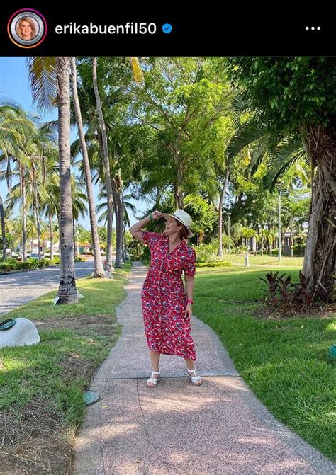 Erika Buenfil Bikini La Actriz Sorprende En Redes Con Tremendo Escote