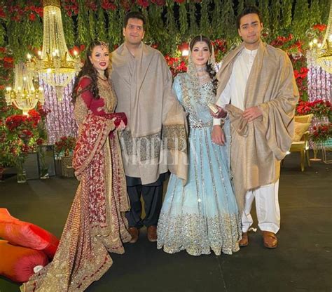 Maryam Nawaz Gorgeous Looks From Junaid Safdars Wedding Reviewitpk