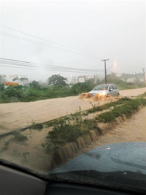 Chuva Alaga Ruas E Causa Pane Em Semáforos De Natal Rio Grande Do