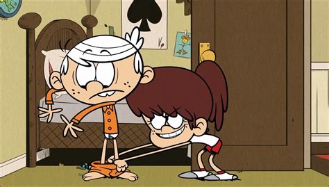 Casi Me Faltó Algo Loud House Characters Lynn Loud Sexy Cartoons