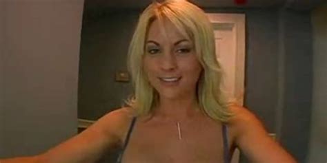 Sindy Lane Strips And Spreads Her Wet Pussy Tnaflix