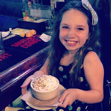 Moe Joe S Hot Milk Chocolate Makes Smiles Like This How To Make Chocolate Chocolate Milk