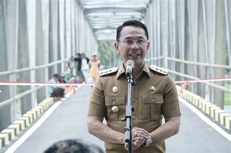 Jembatan Penghubung Desa Sidondo Dan Deasi Diresmikan Karebasulteng