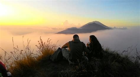 BALI SUNRISE TREKKING – BALI JUNGLE TREKKING | Best Hiking Tour Guide