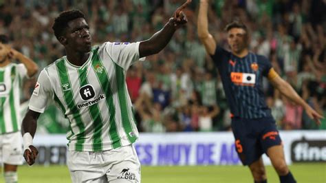 Assane Diao La Gran Sorpresa Del Betis