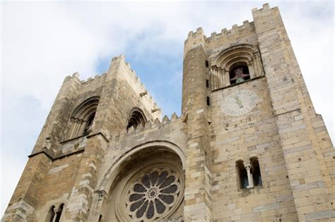 Premium Photo Cathedral Facade In Lisbon Portugal