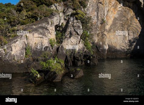 Maori Rock Art Fotograf As E Im Genes De Alta Resoluci N Alamy