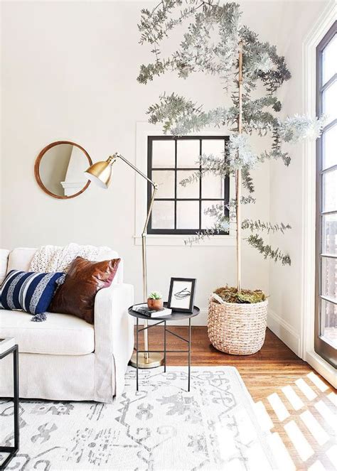 Living Room Wall Décor Ideas So You Can Finally Fill That Blank Space