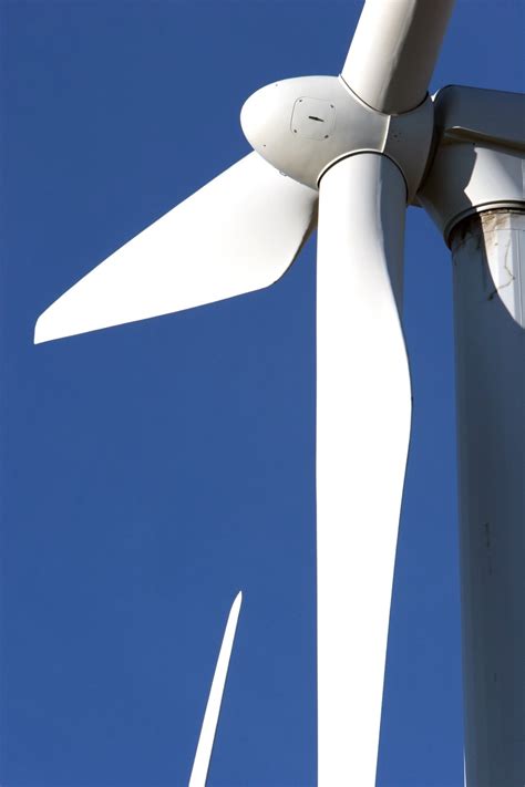 Mitigating Risks Of Wind Turbine Blade Failures Onyx Insight