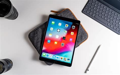 iPad Air 2019 Test: Ein fast perfektes Tablet mit Stift und Tastatur ...