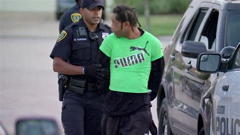 Man In Custody After Hours Long Standoff With Police In Sw Houston