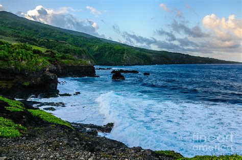 Spectacular Ocean View On The Road To Hana Maui Hawaii Usa Photograph