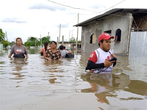 Las Lluvias Torrenciales Causan Un Brote De Leptospirosis En Ecuador