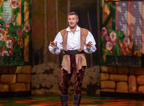 Review Jack And The Beanstalk At The Regent Theatre