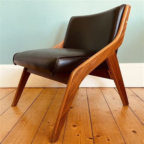 Neil Morris Walnut Lounge Chair For Morris Of Glasgow 1950s 167114