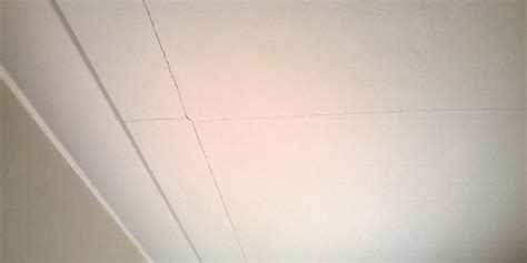 Plaster Ceiling Repair How To Fix Ceiling Cracks Houspect Nsw